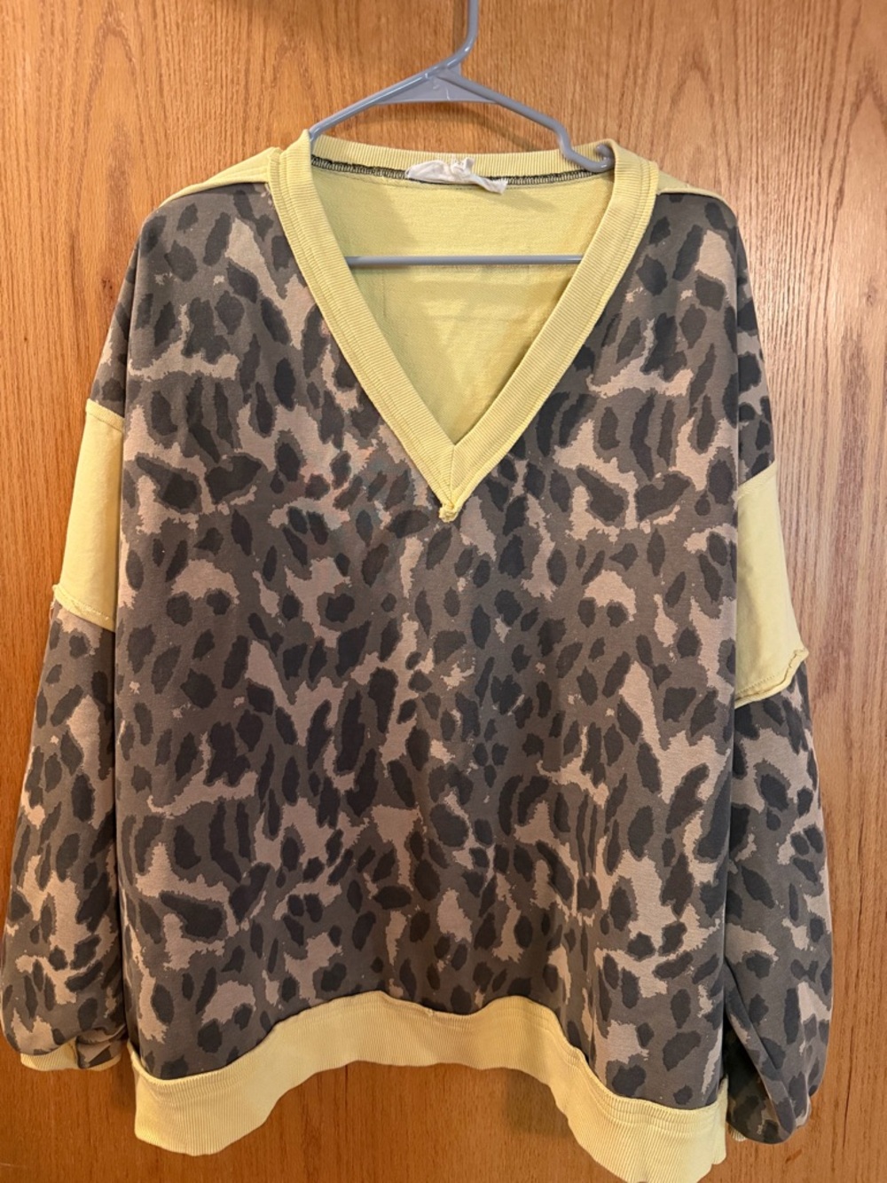 Leopard V-Neck Pullover Sweatshirt with Light Yellow Trim - Picture 1 of 4